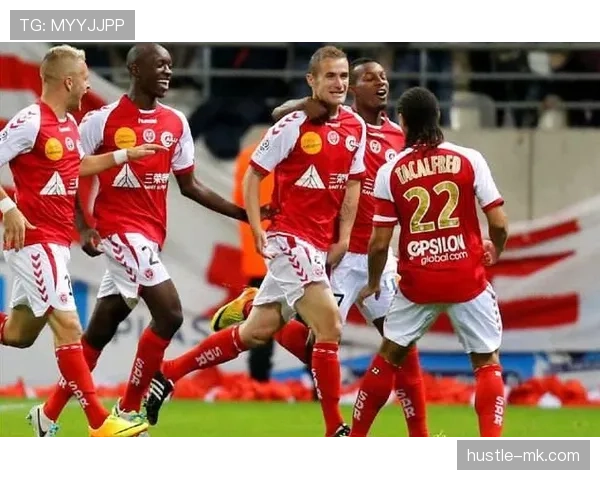 兰斯主场强势回归，状态回暖引关注