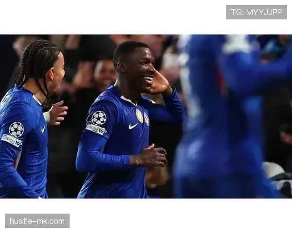 凯塞多技术闪耀，助球队撕破对手防线