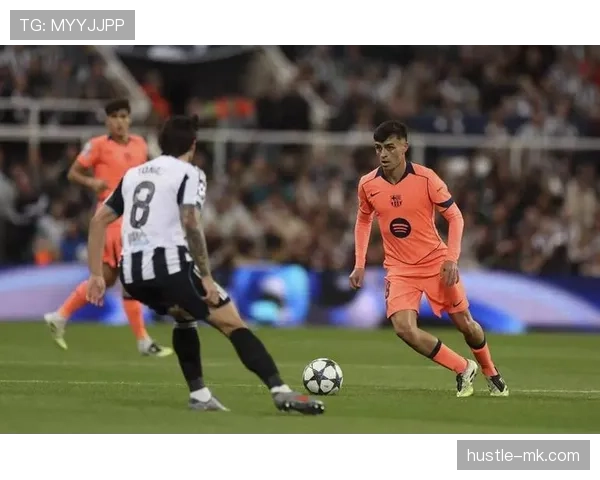 佩德里当选欧冠最佳年轻球员，表现稳健备受期待