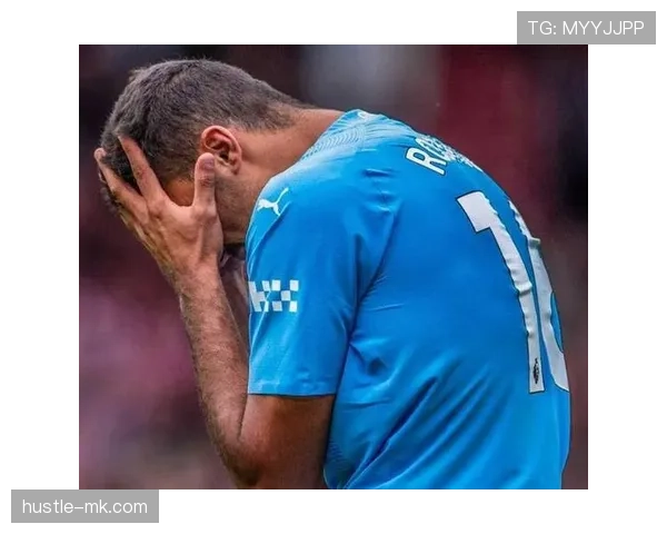 关键战一打就崩，曼城的问题藏不住了