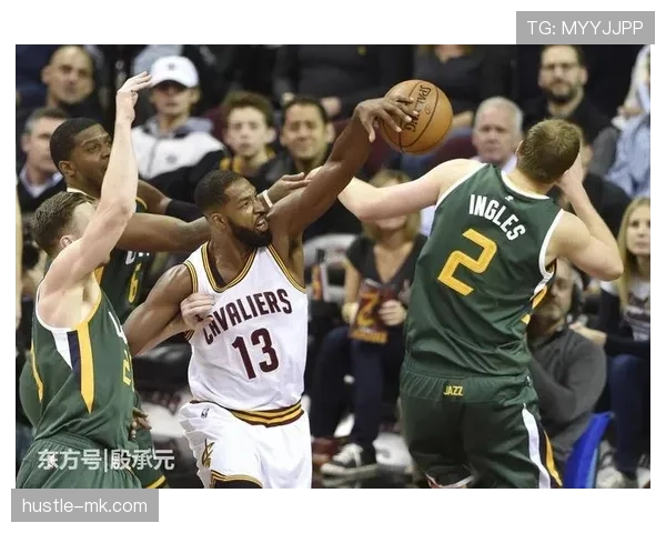 凯恩与本泽马：全能中锋的战术角色与进攻效率对比分析